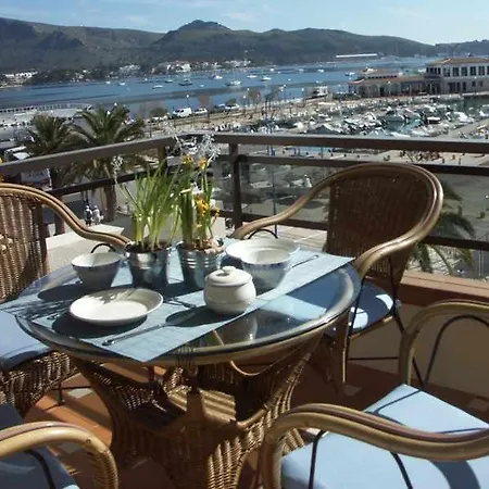 Apartment Apartamento En Primera Linea Para 4 Personas Port de Pollenca